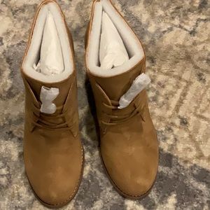 NWT super cute wedges